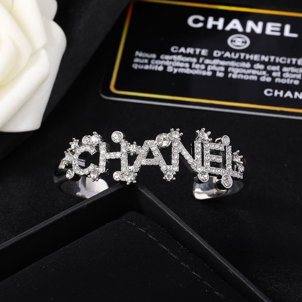 High-Quality Bracelets-185