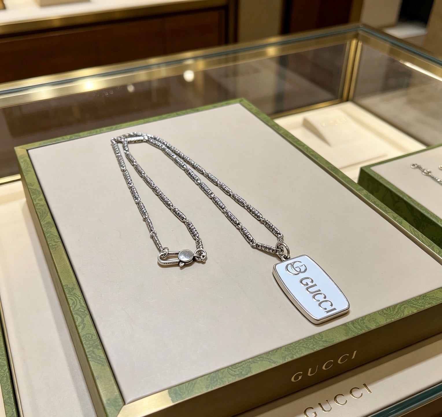 High-Quality Necklaces-77