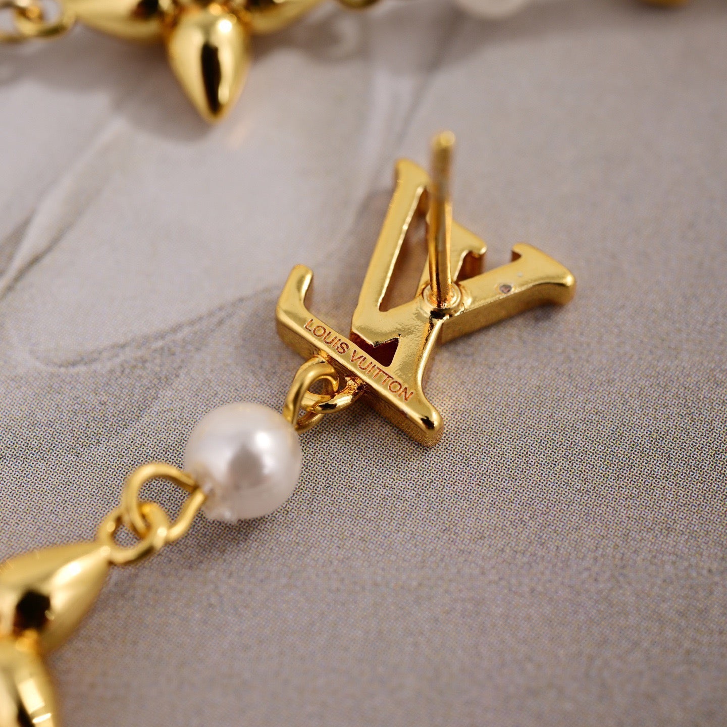 High-Quality, Stylish Stud Earrings