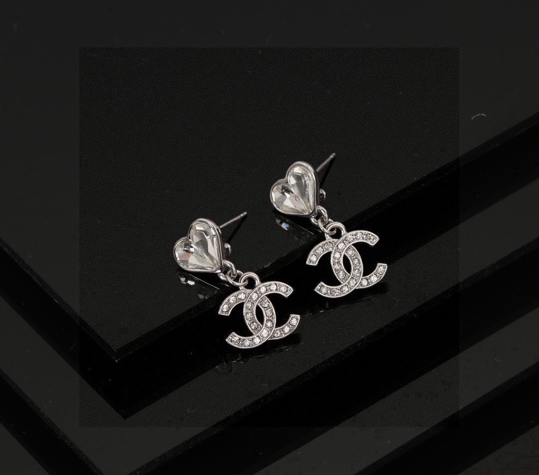 High-Quality Stud Earrings-102