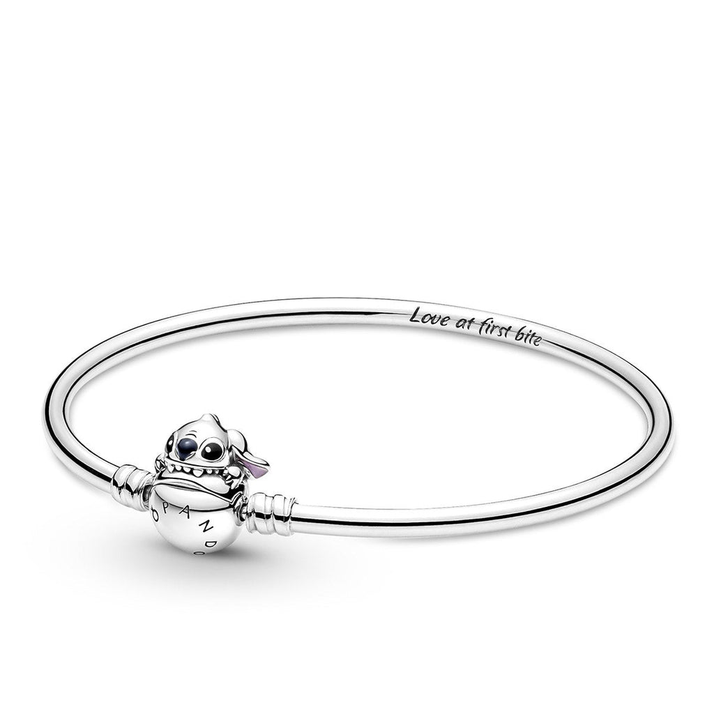 Pandora Disney Biting Stitch Clasp Moments Bangle