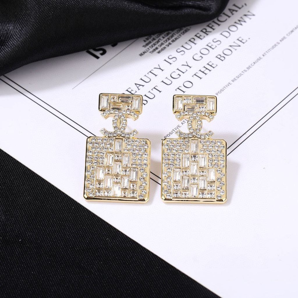 High-Quality Stud Earrings-147
