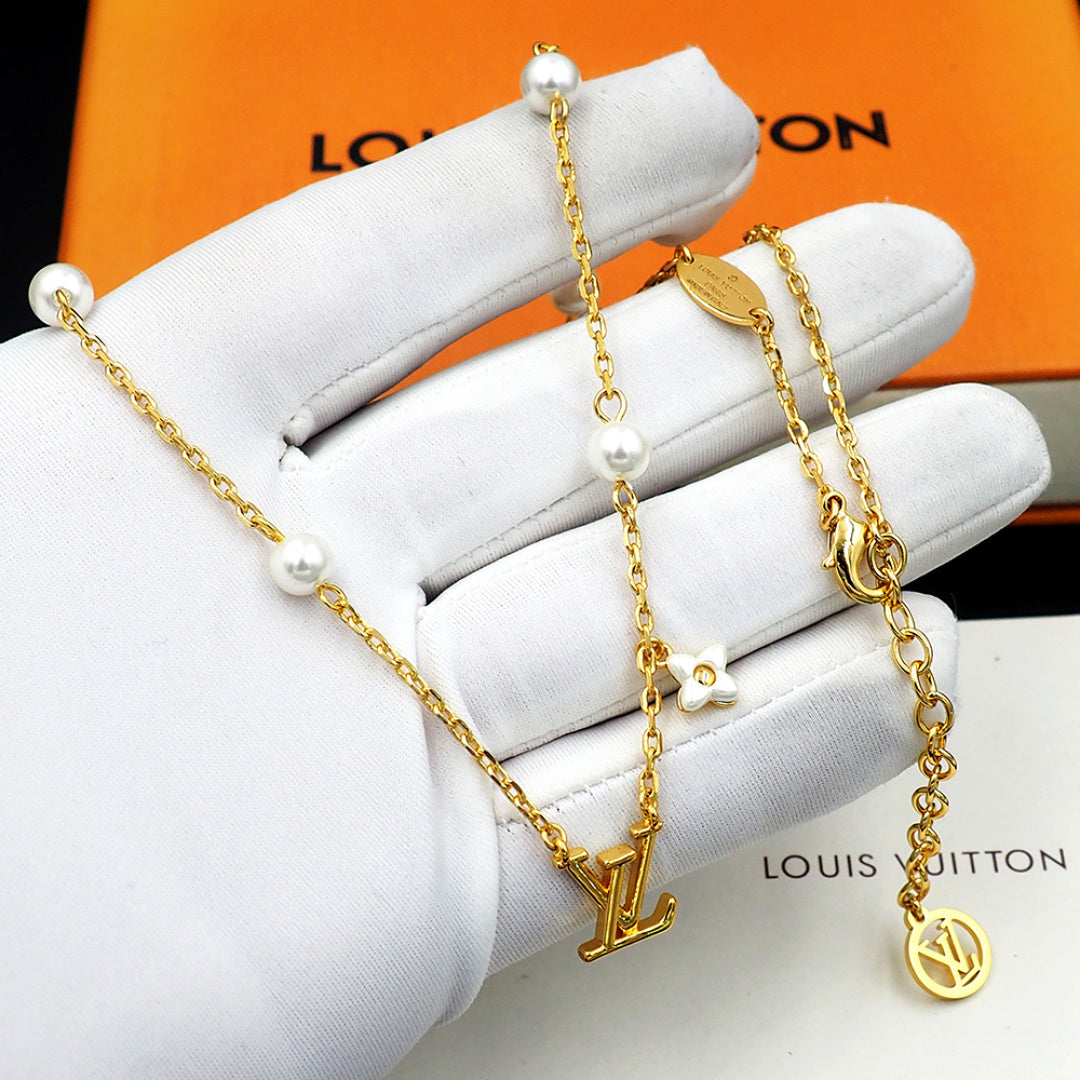 High-Quality Necklace-3