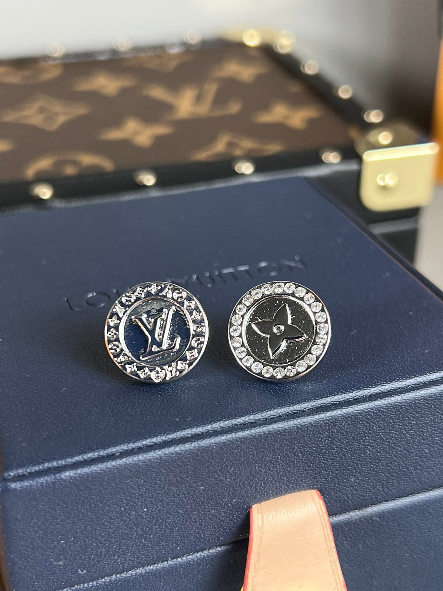 High-Quality Stud Earrings-14