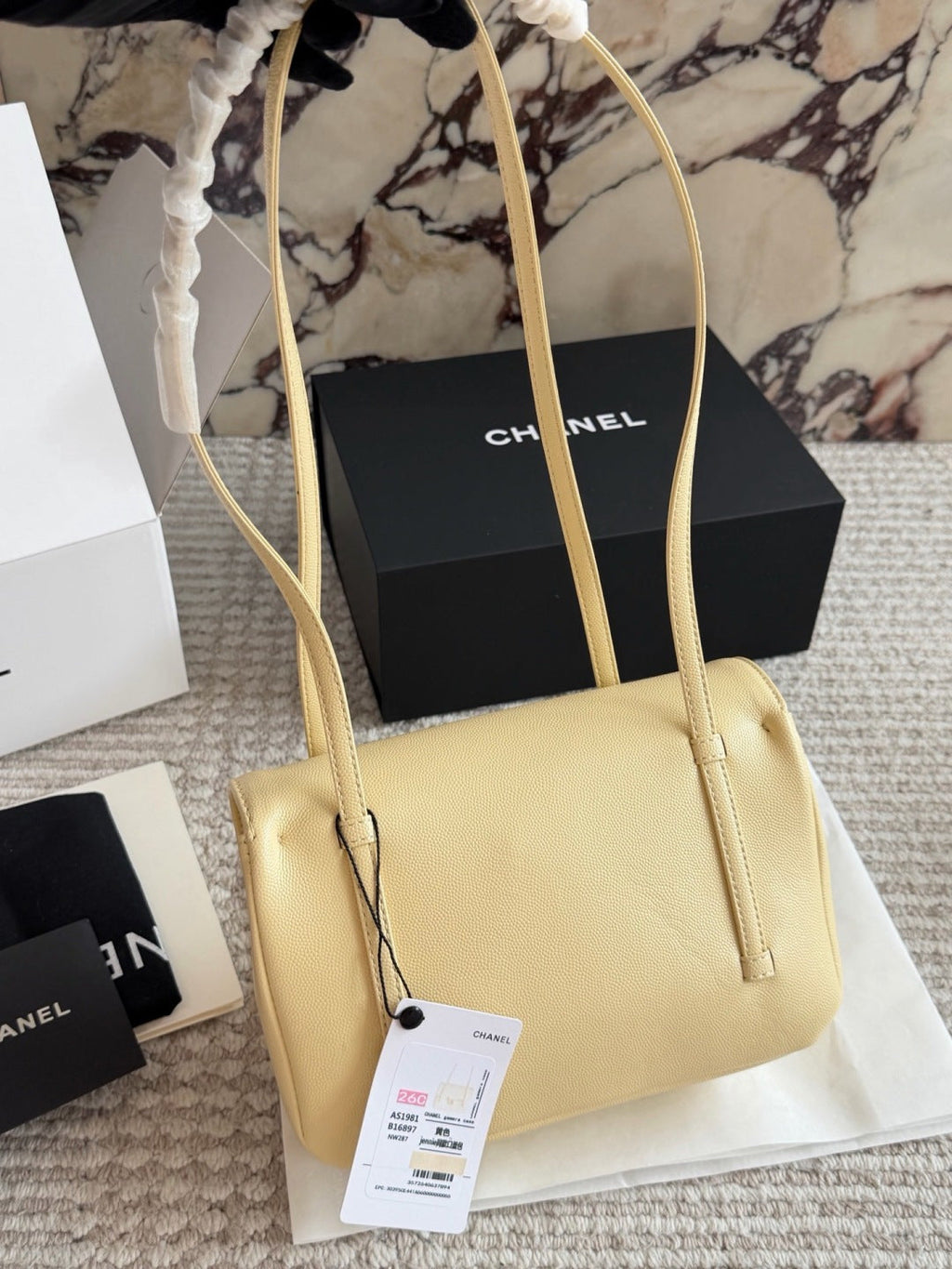 High-End Women's Fashion Handbags-3