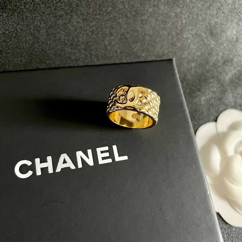 High-Quality Rings-192
