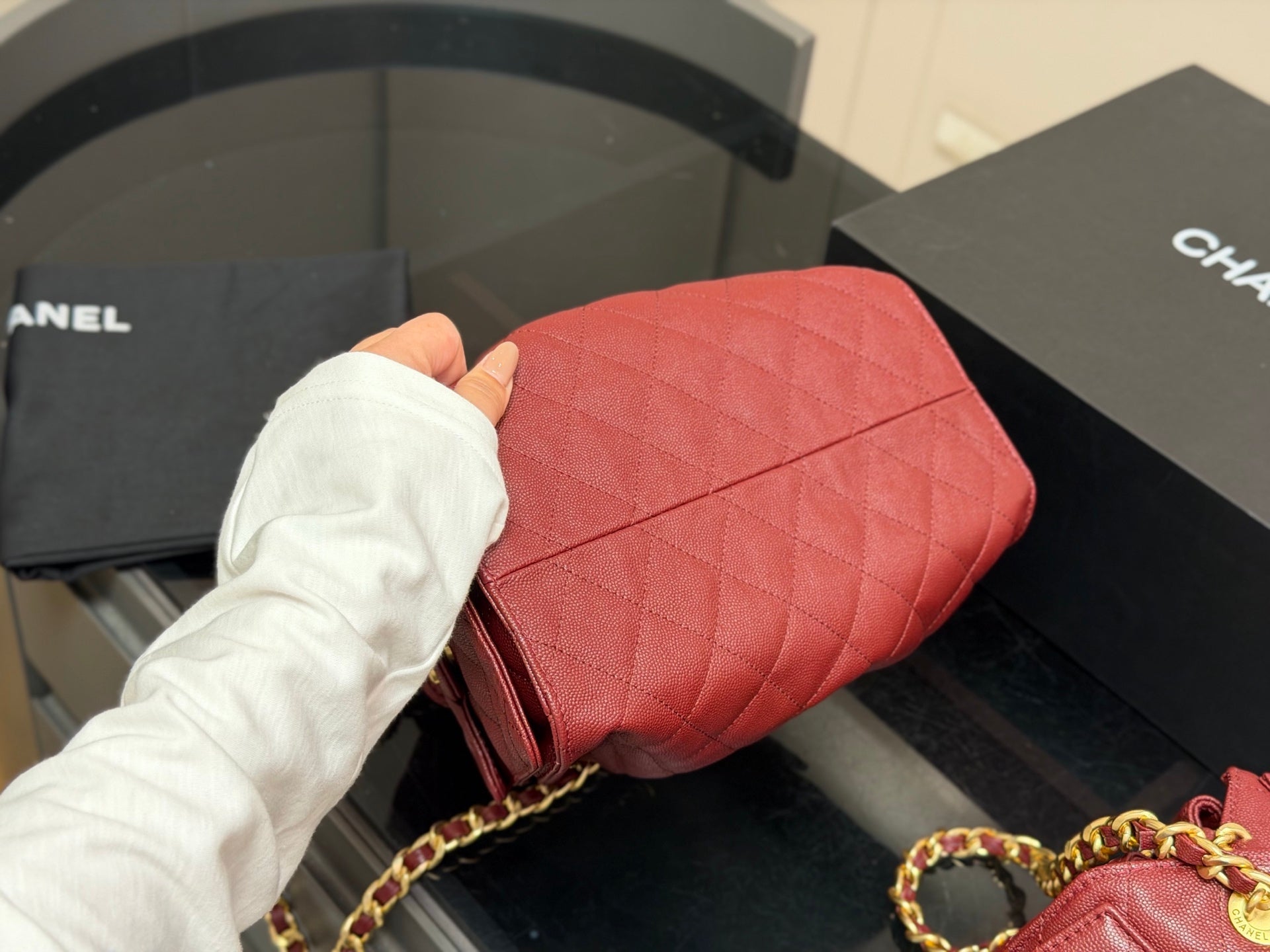 High-End Women's Fashion Handbags-26