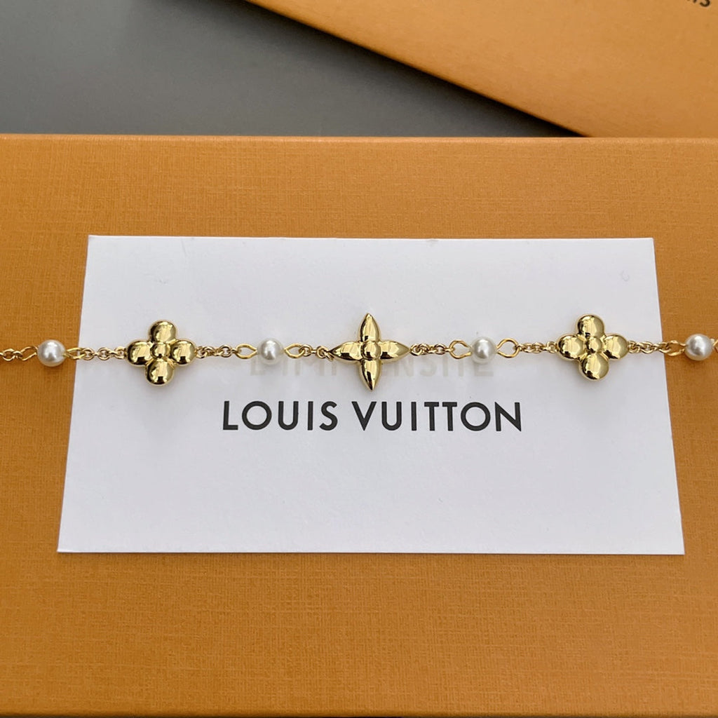 High-Quality Gold-Flower Pearl Bracelet