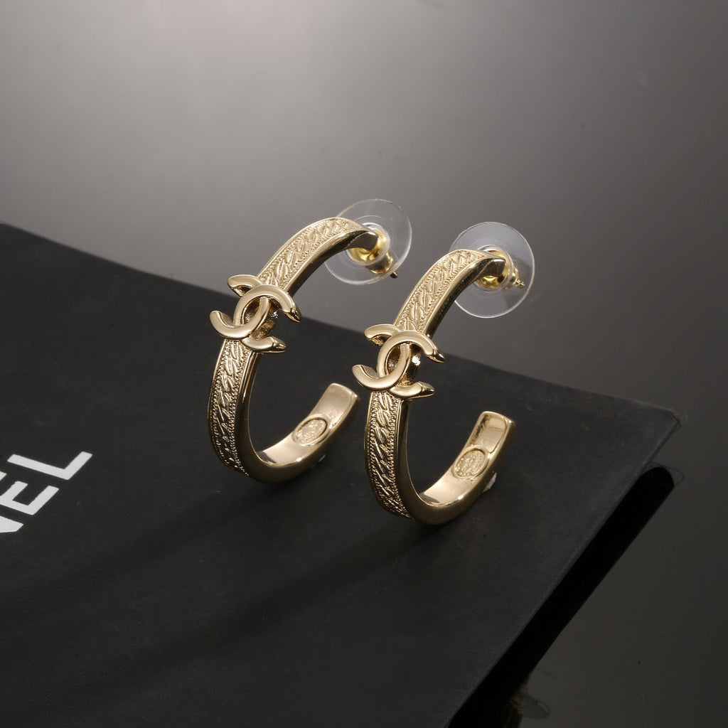 High-Quality Stud Earrings-108