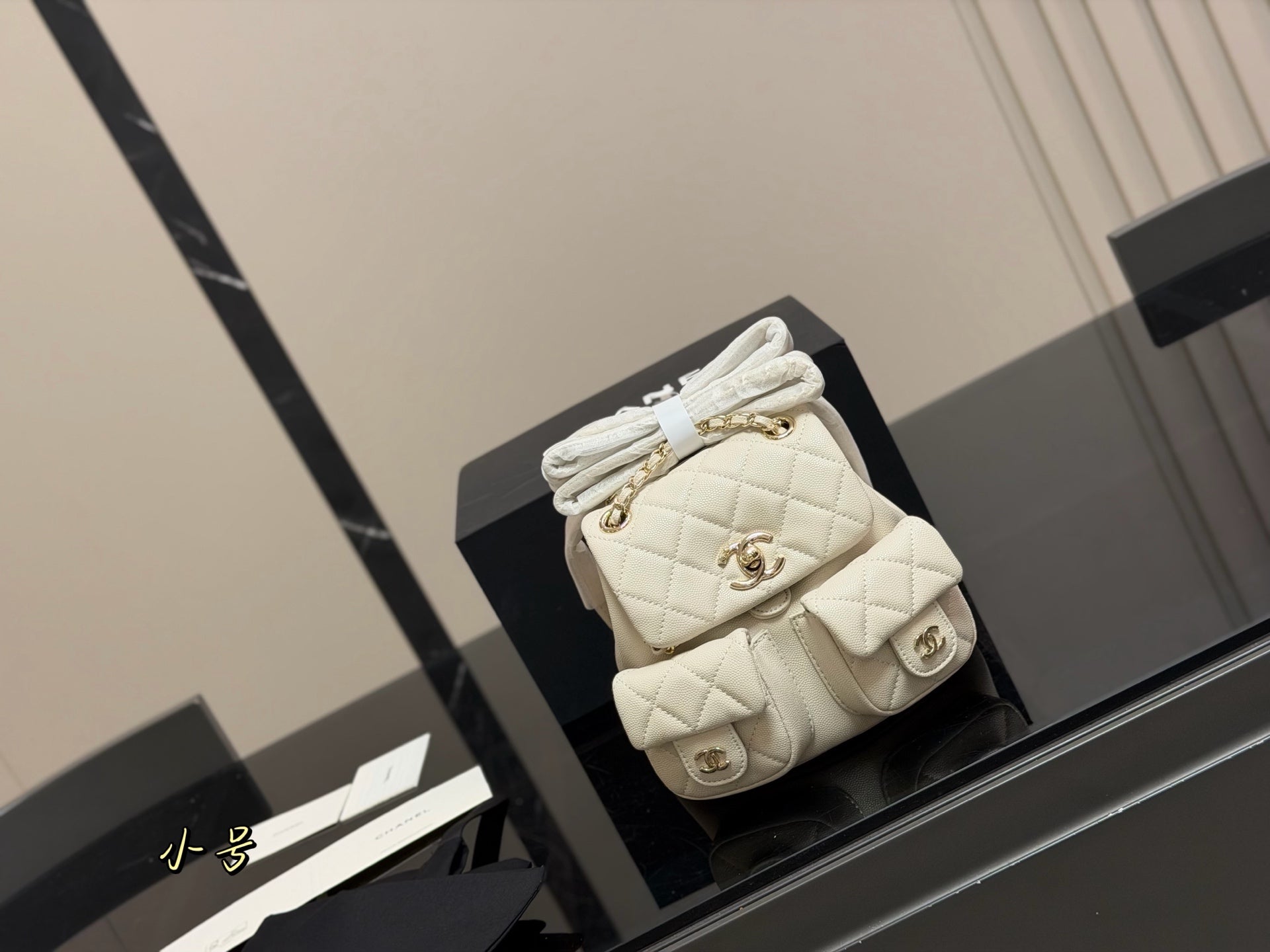 High-End Women's Fashion Handbags-16