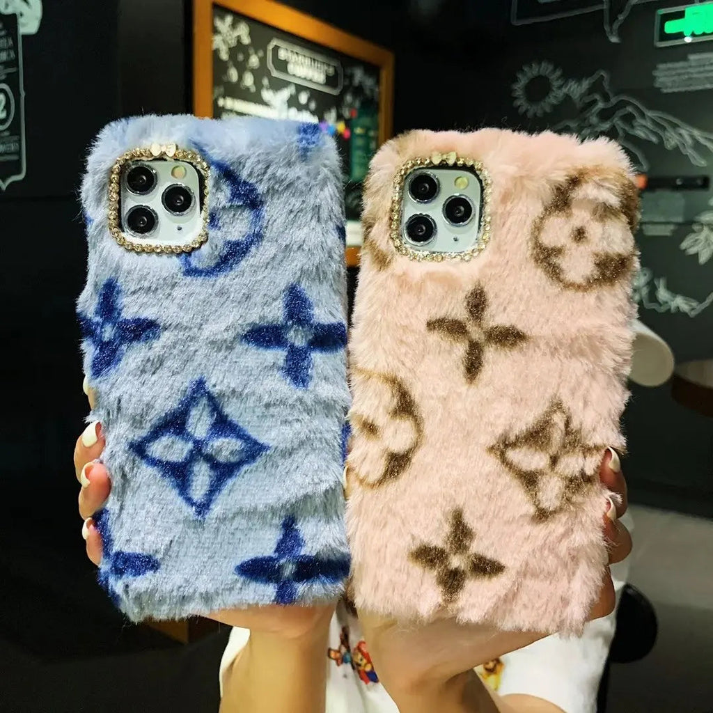 Classic pattern plush phone case