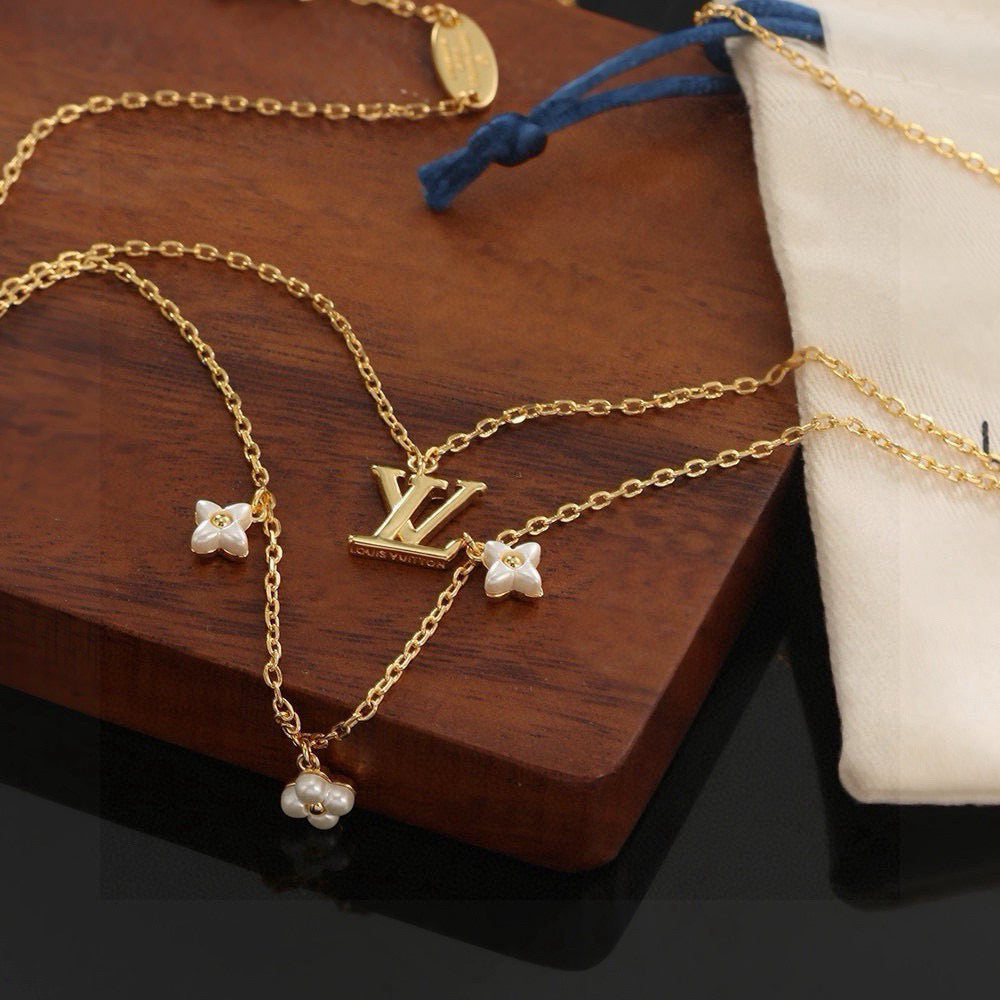 High-Quality, Classic, and Versatile Necklace