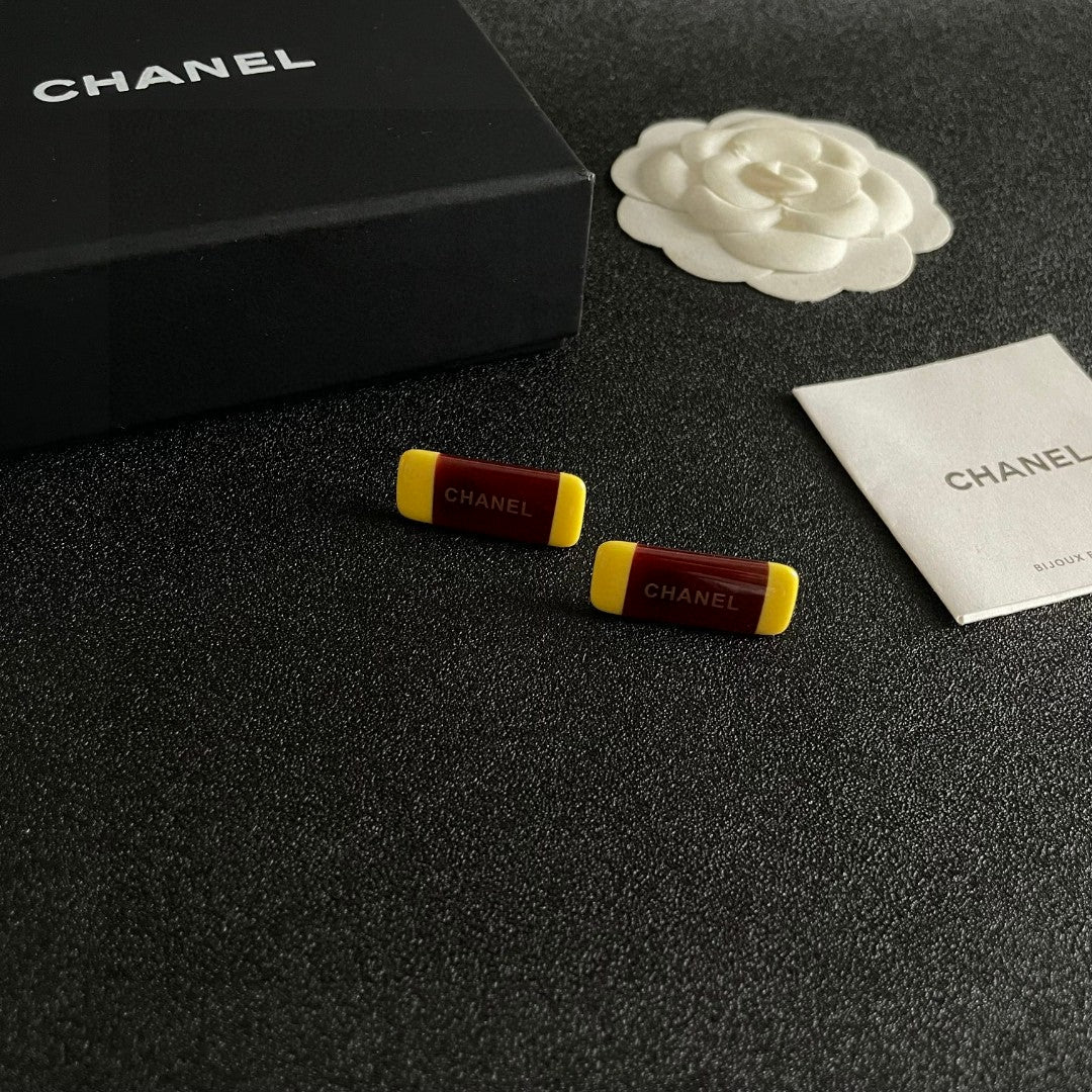 High-Quality Stud Earrings-125