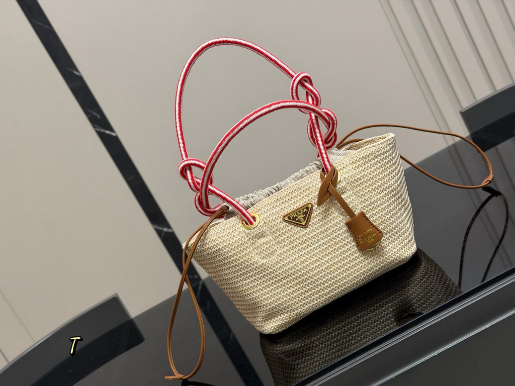 High-End Women's Fashion Handbags-18