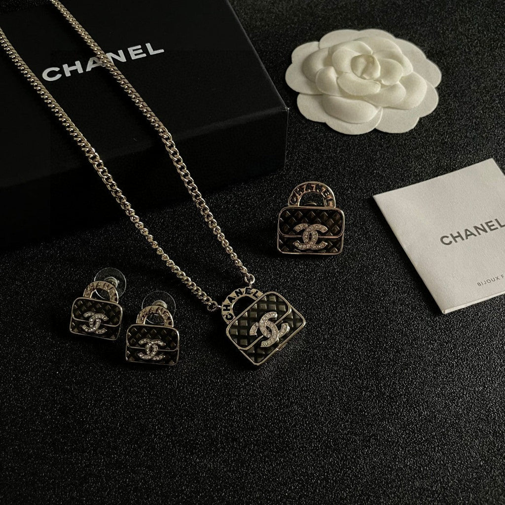 High-Quality Necklaces-151