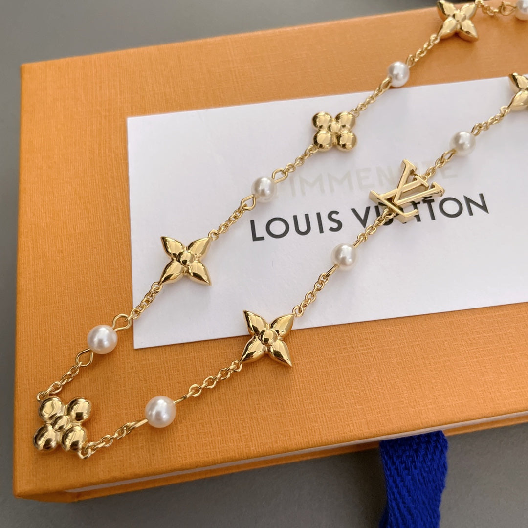 High-Quality Necklaces-9