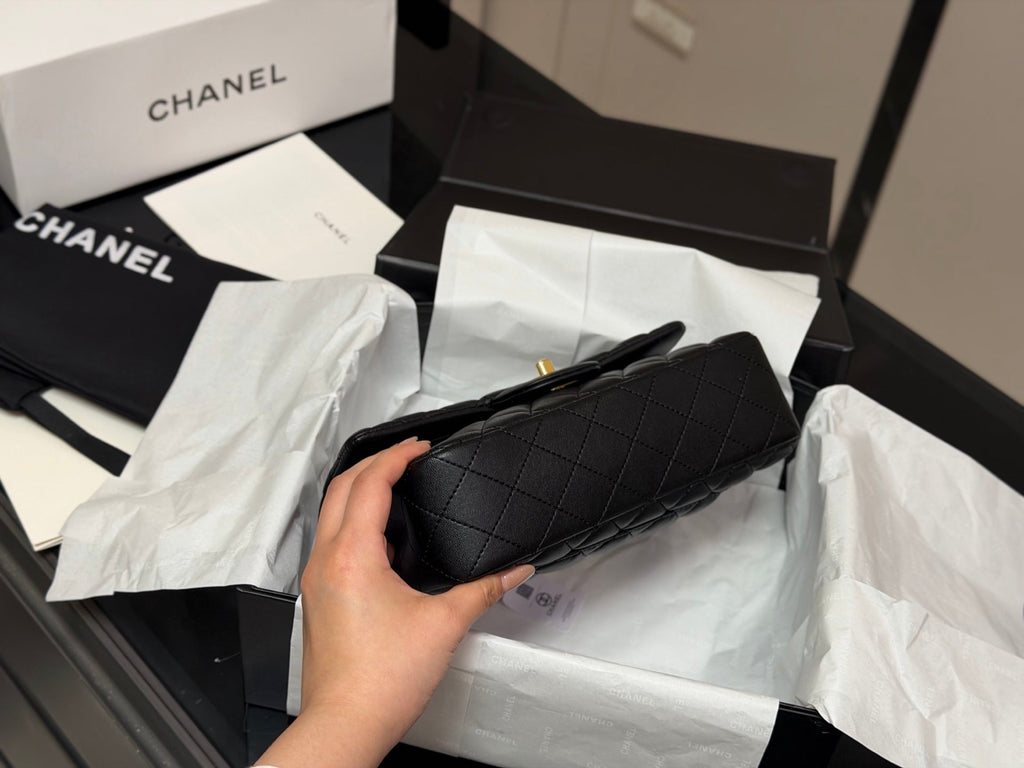 High-End Women's Fashion Handbags-30