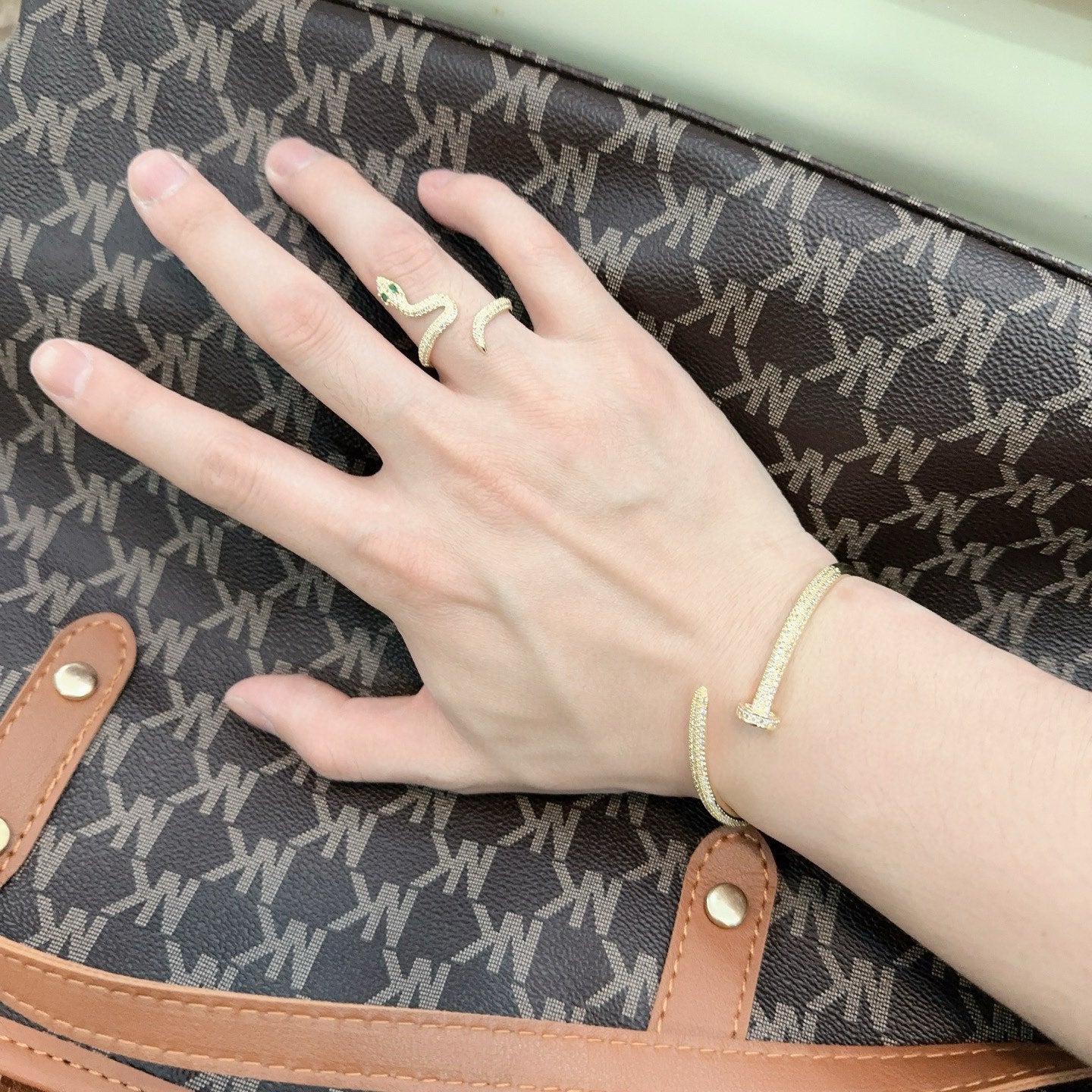 High-Quality Bracelets-61