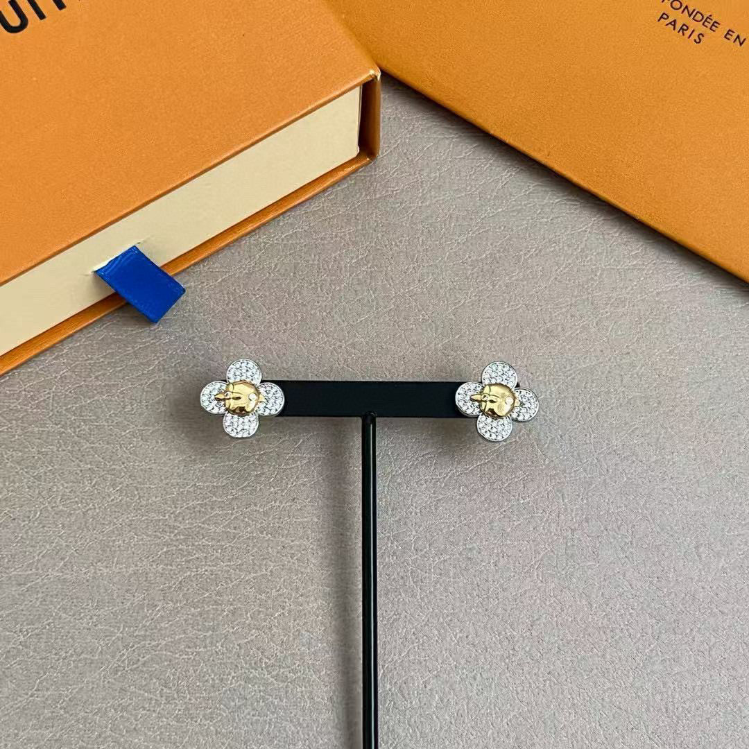 High-Quality Sunflower Stud Earrings