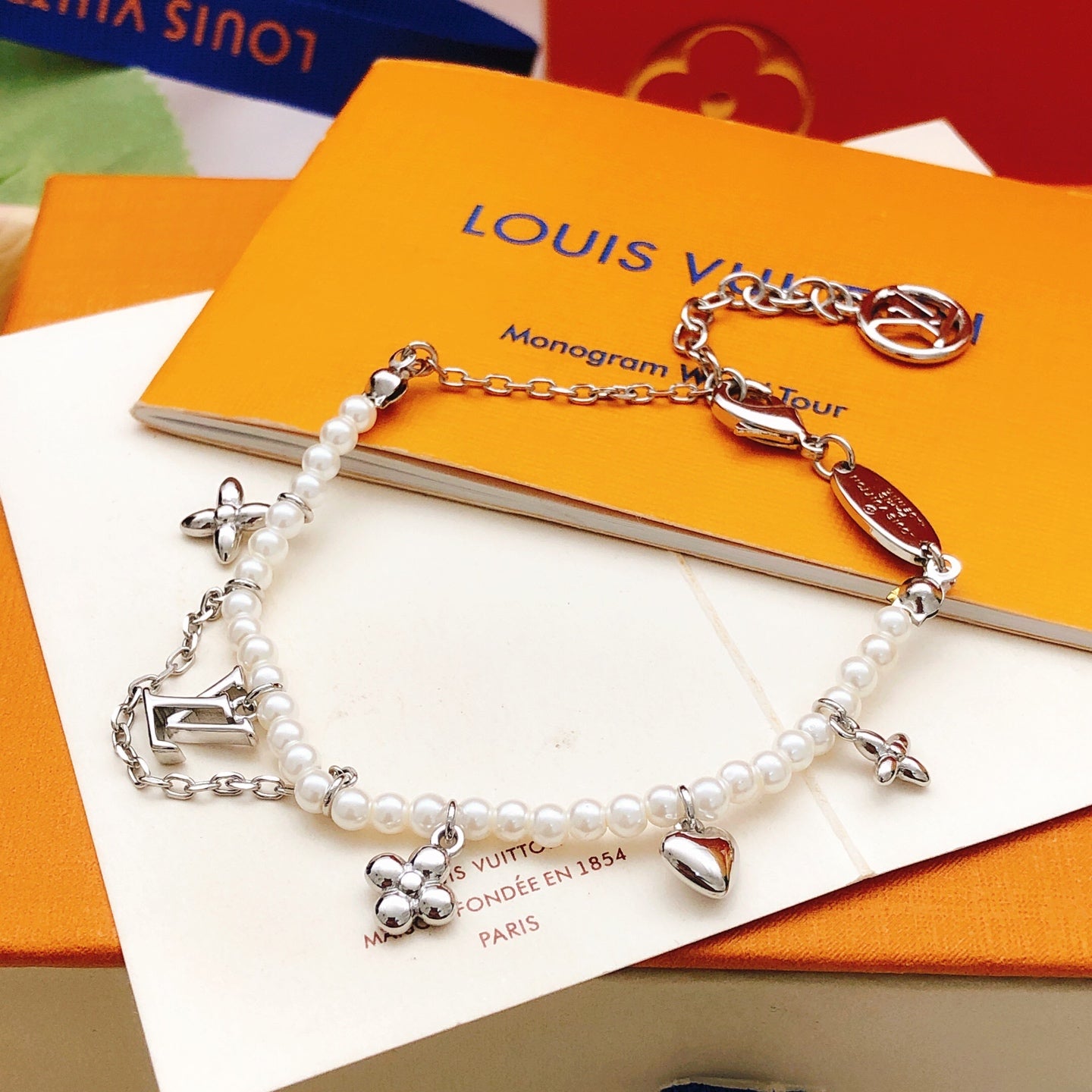 Pearl Heart Bracelet