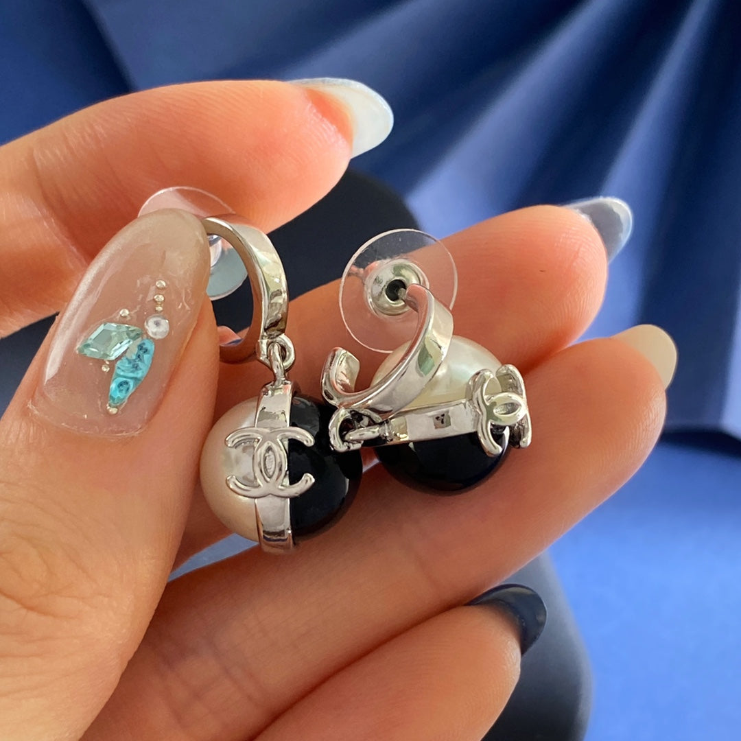 High-Quality Stud Earrings-171