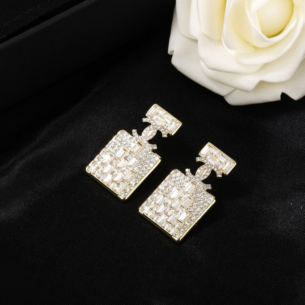 High-Quality Stud Earrings-147