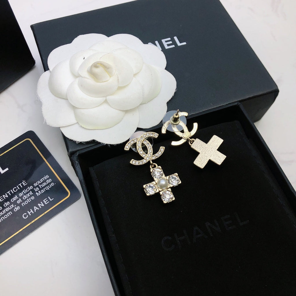 High-Quality Stud Earrings-123