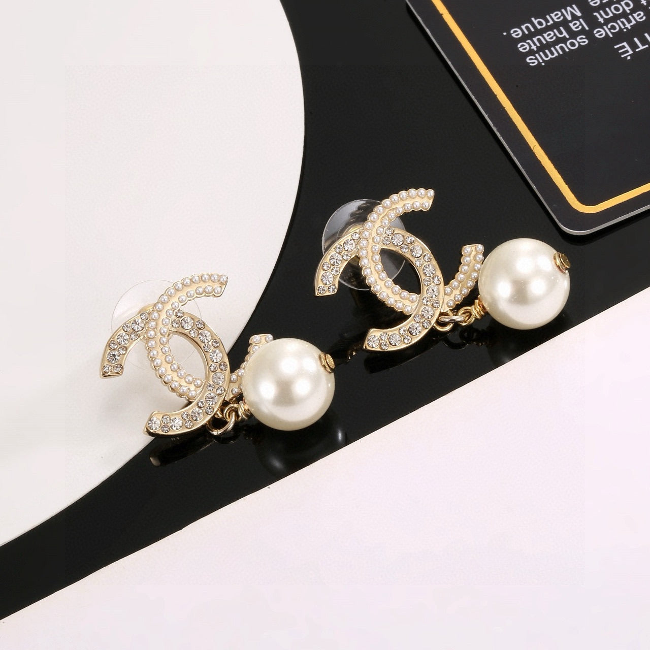 High-Quality Stud Earrings-111