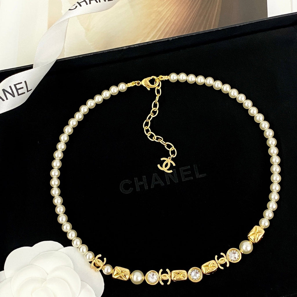 High-Quality Necklaces-180