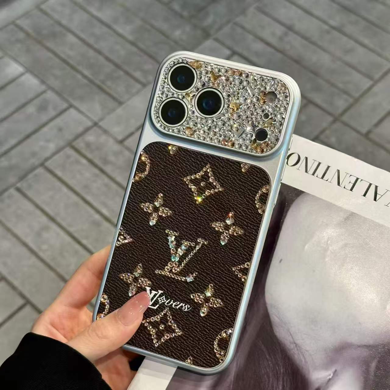 Luxurious, sparkling diamond iPhone phone case-2