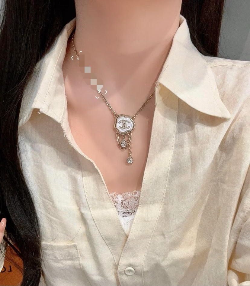 High-Quality Necklaces-107