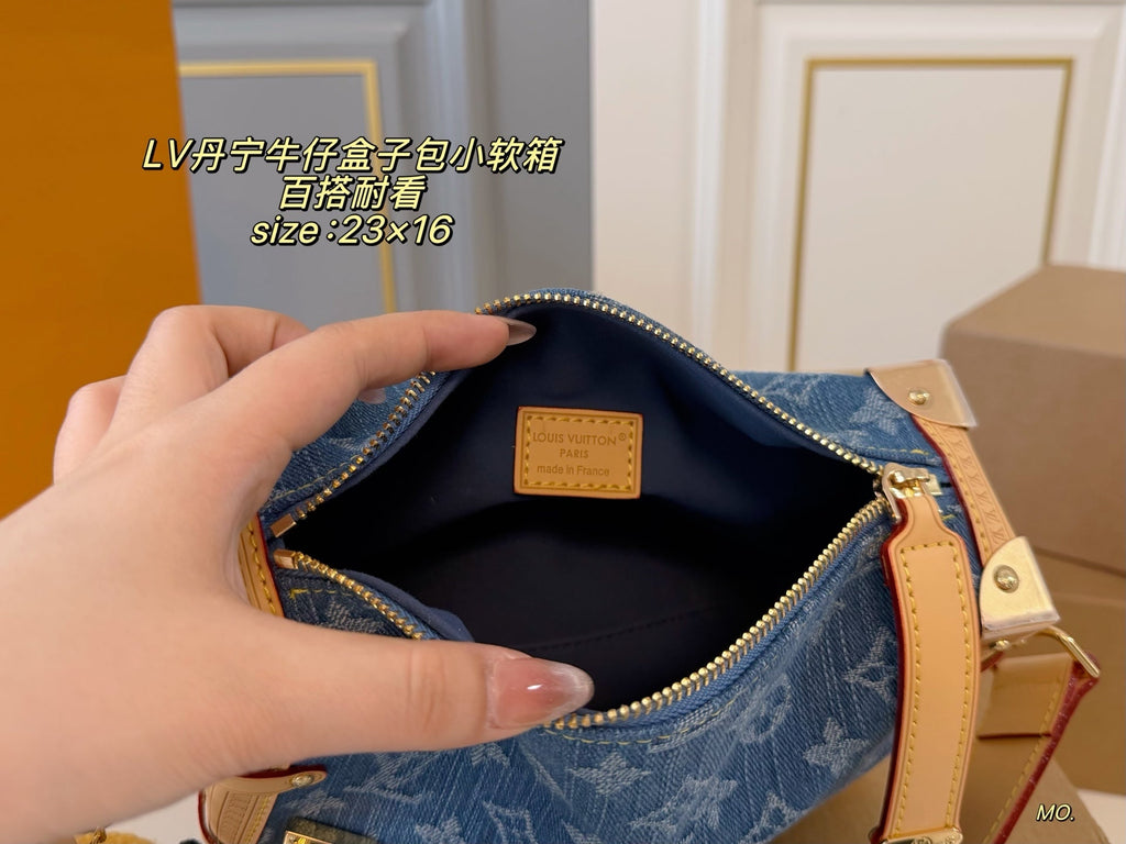 High-End Women's Fashion Handbags-10