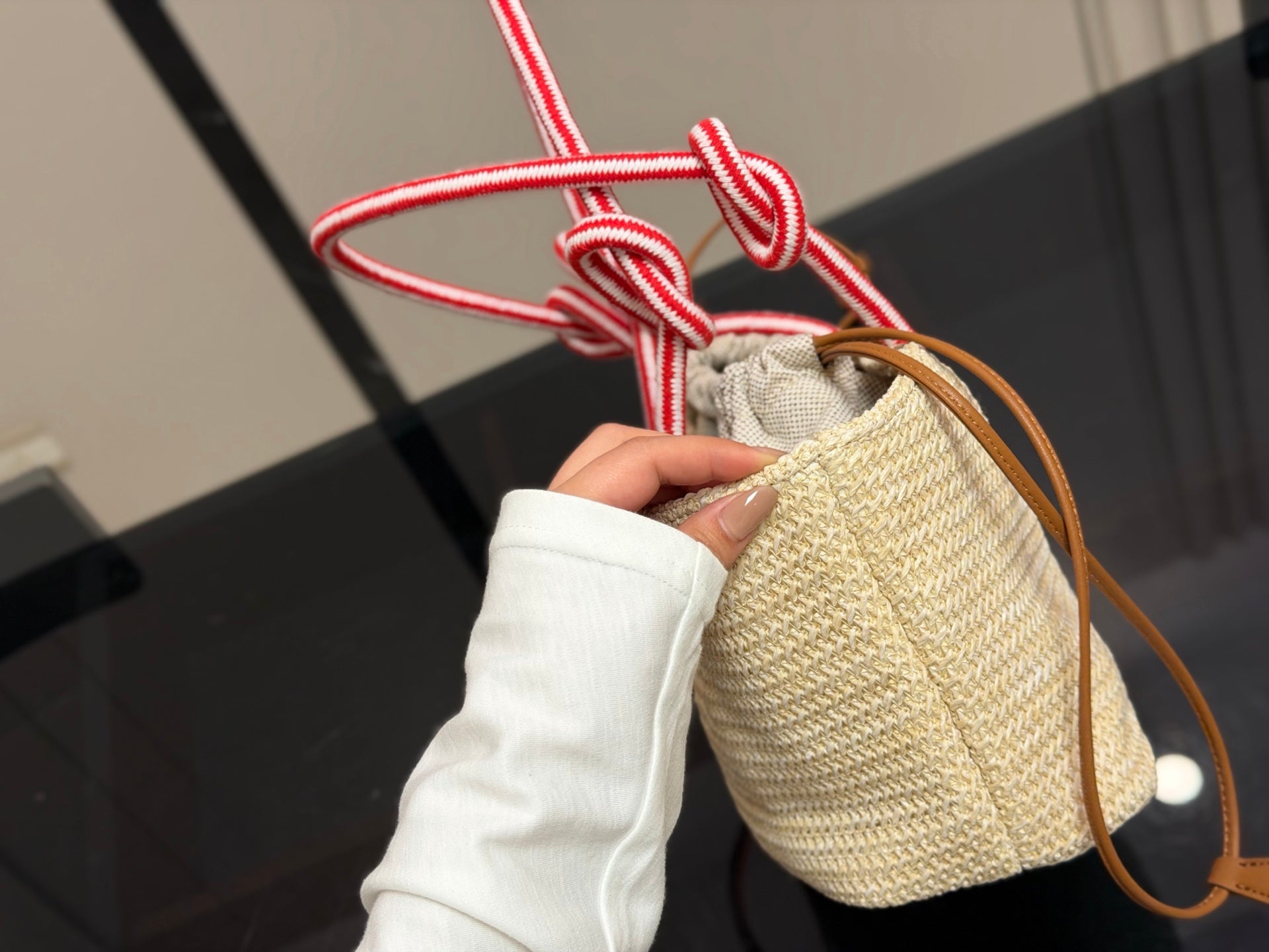 High-End Women's Fashion Handbags-18