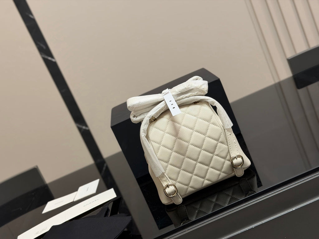 High-End Women's Fashion Handbags-16