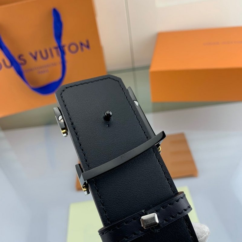 L-V Deluxe Initial Belt - 3 colours available