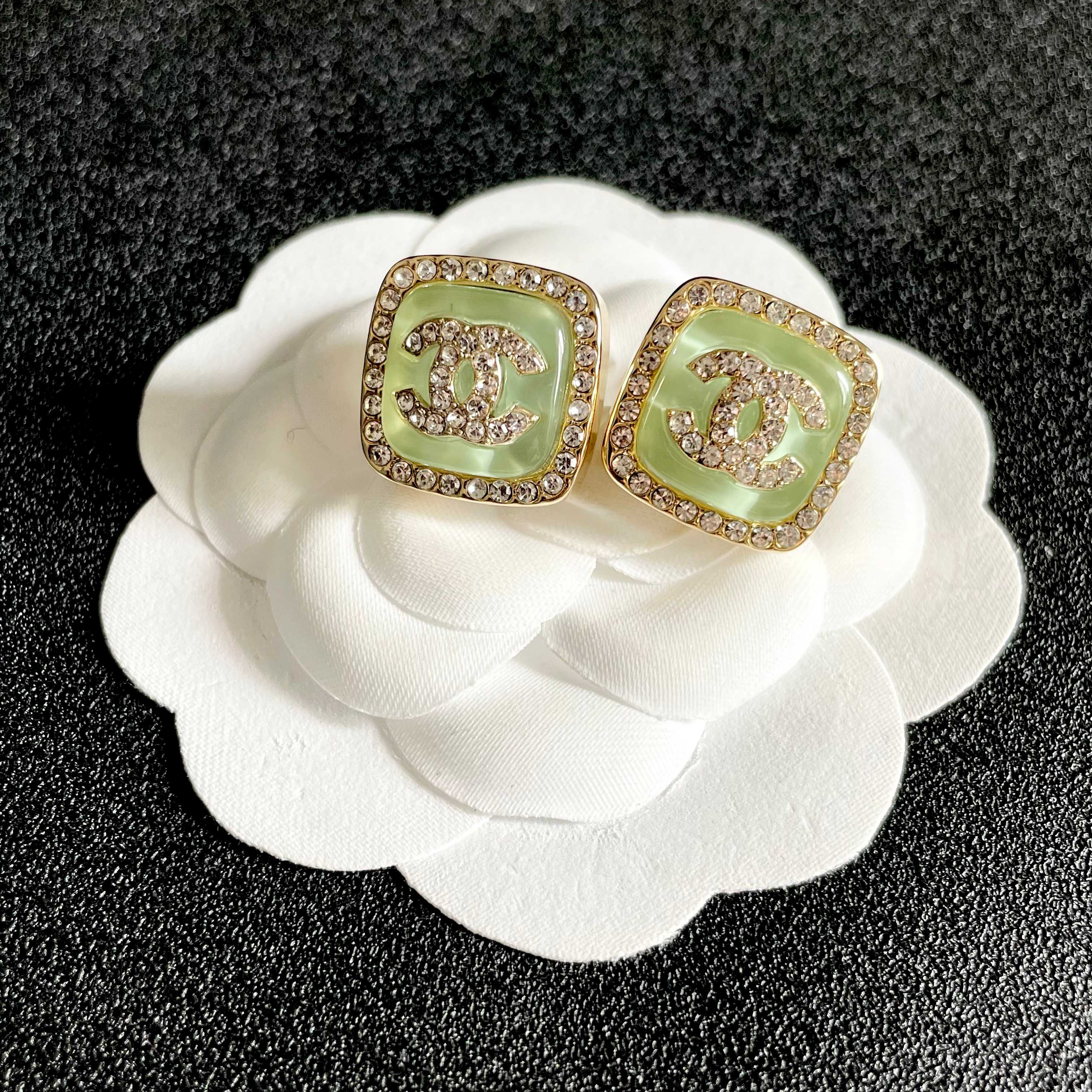 High-Quality Stud Earrings-136
