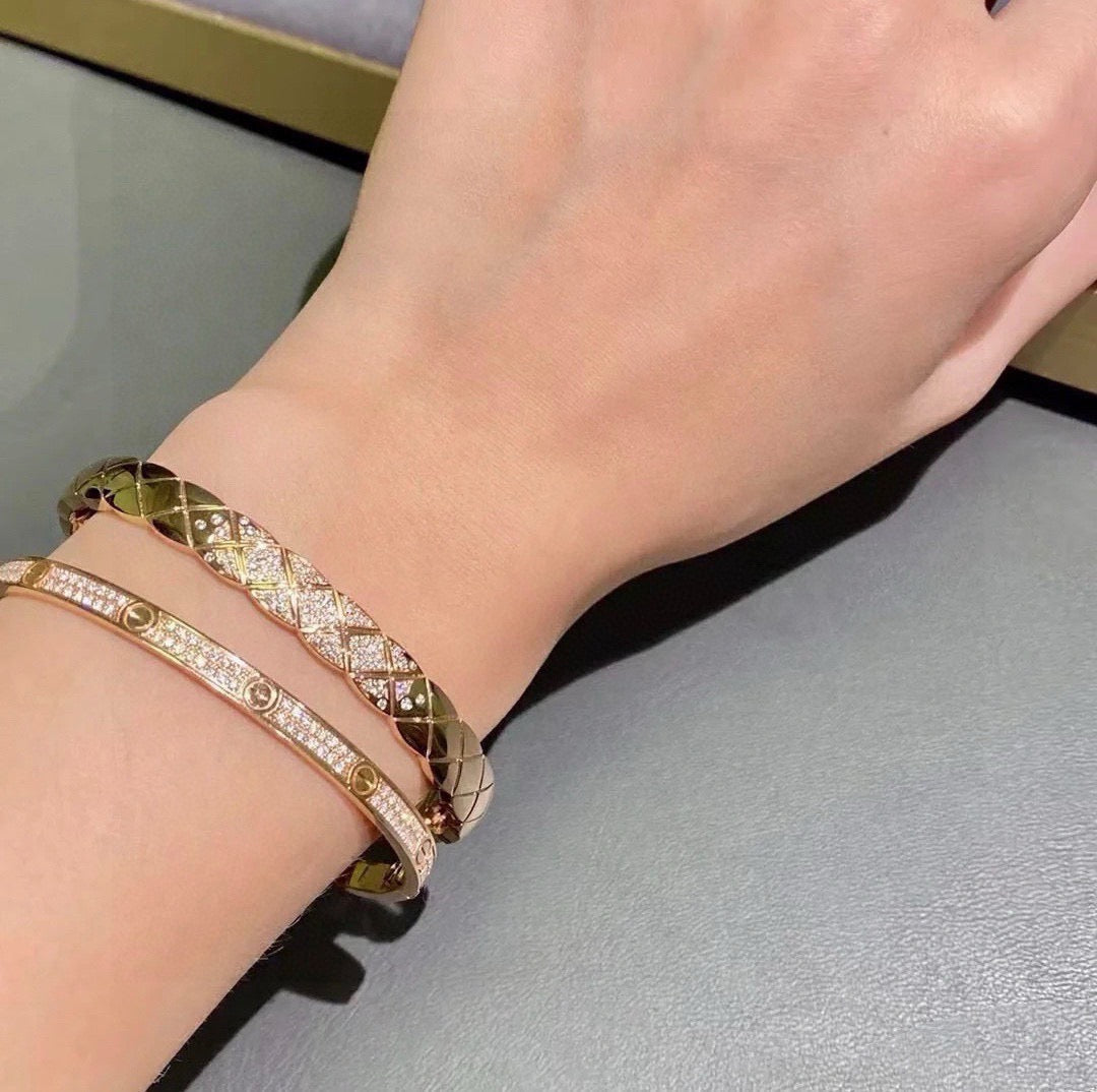 High-Quality Bracelets-184