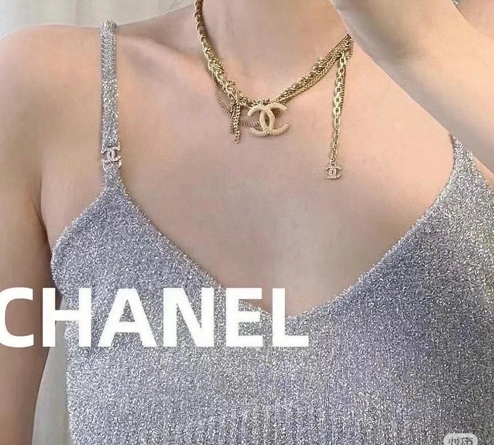 High-Quality Necklaces-100