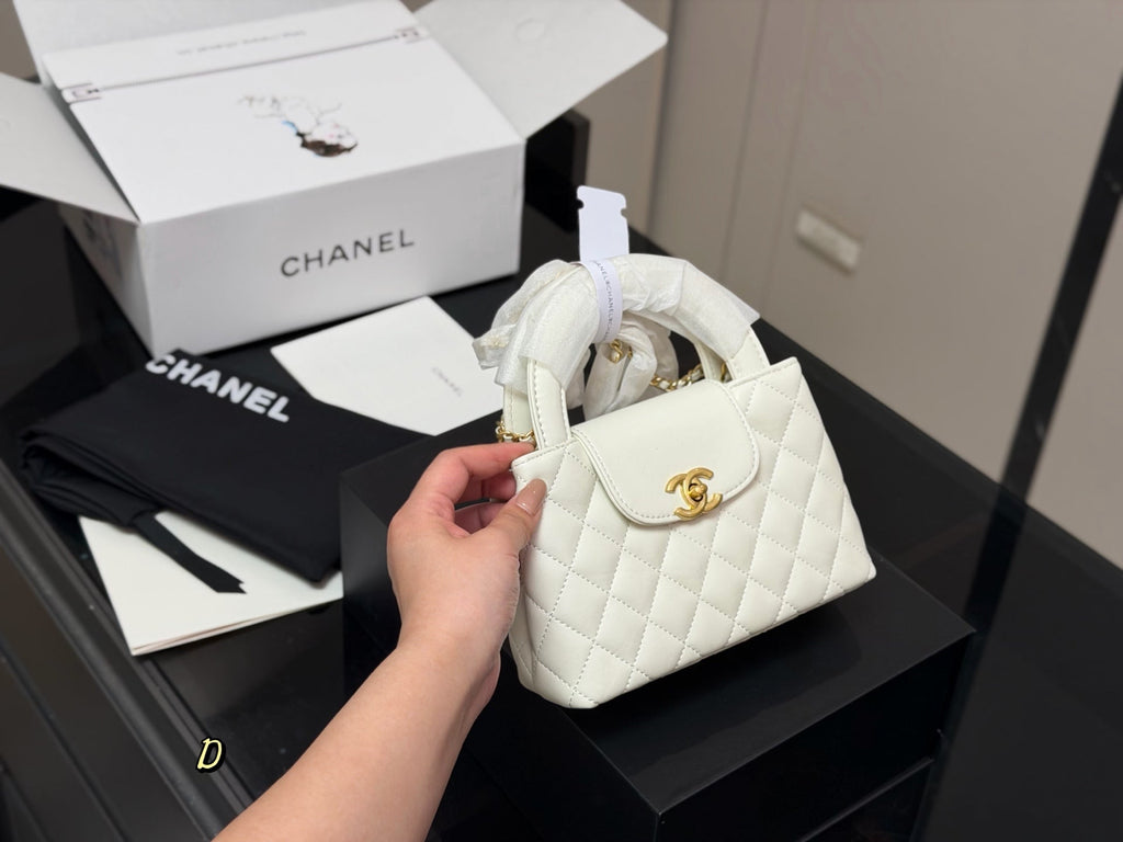 High-End Women's Fashion Handbags-29