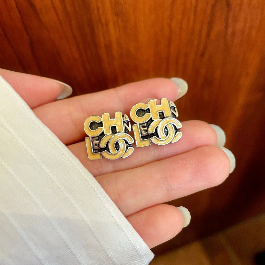 High-Quality Stud Earrings-126