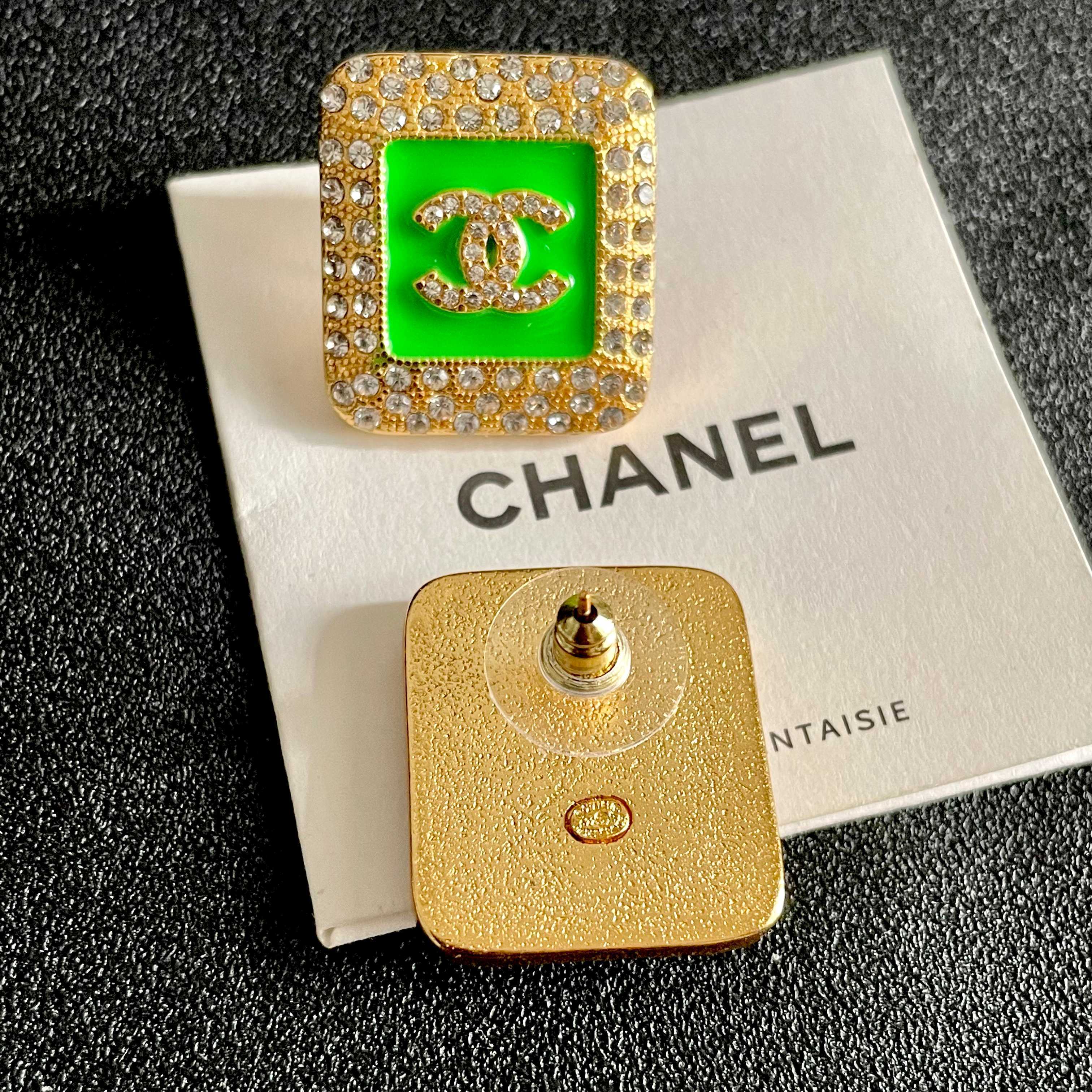 High-Quality Stud Earrings-150