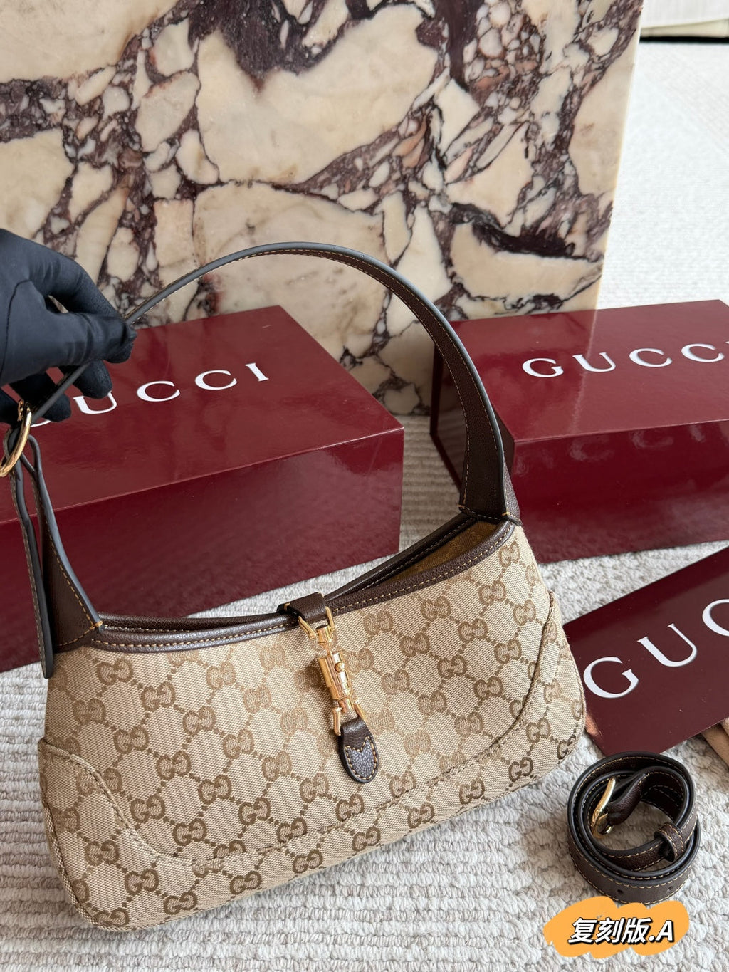 High-End Women's Fashion Handbags-13