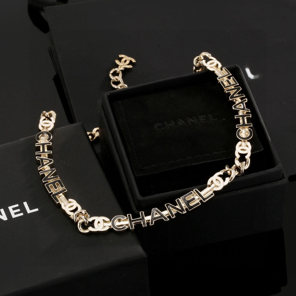 High-Quality Necklaces-104