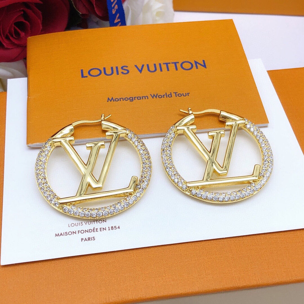 High-Quality Round Diamond-Set Earrings