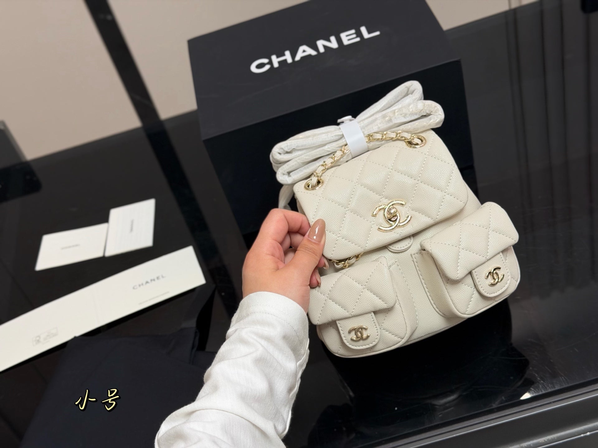 High-End Women's Fashion Handbags-16