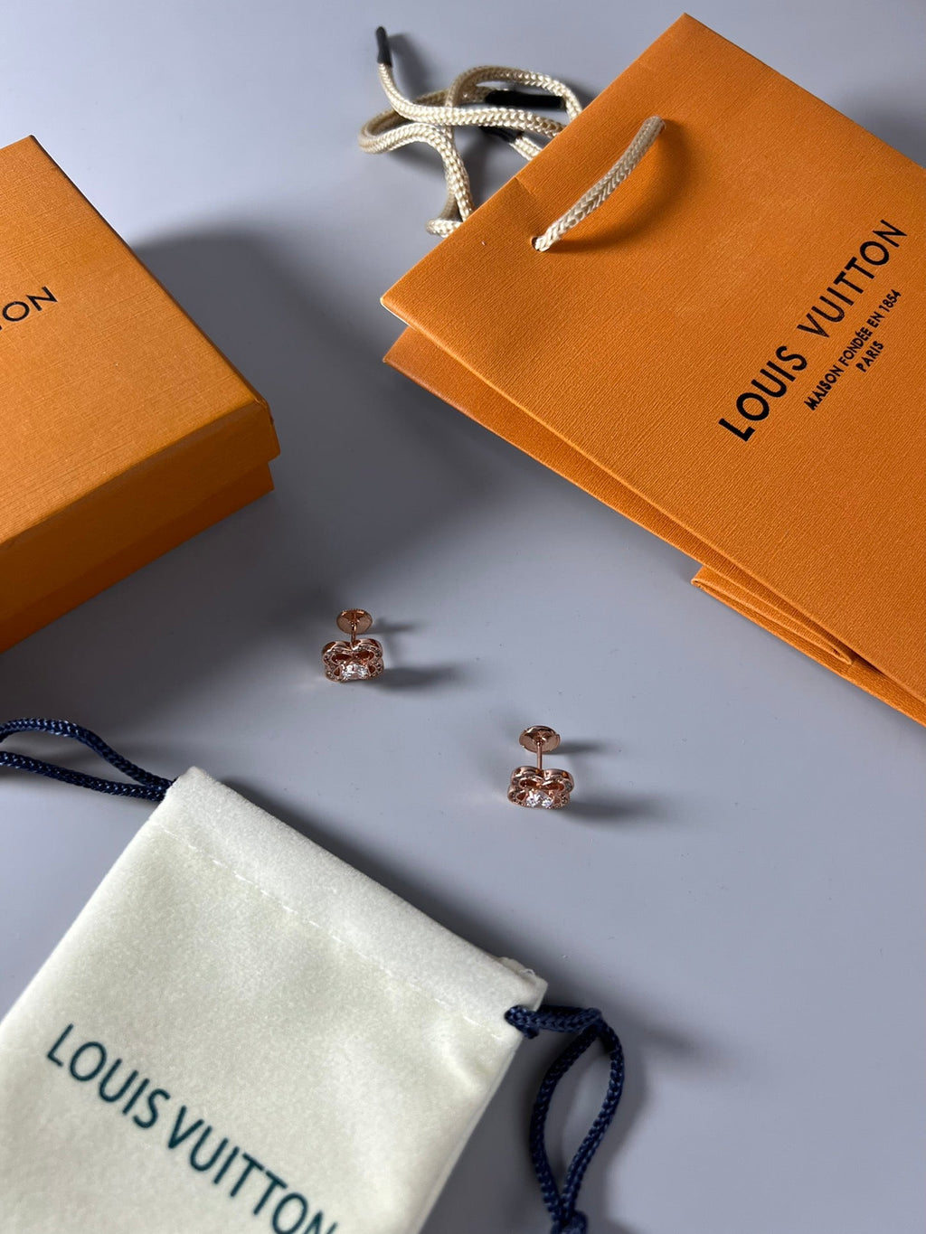 High-Quality Stud Earrings-17