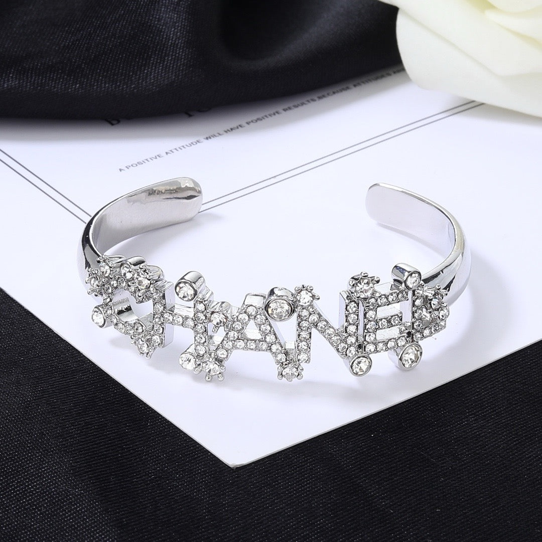 High-Quality Bracelets-185