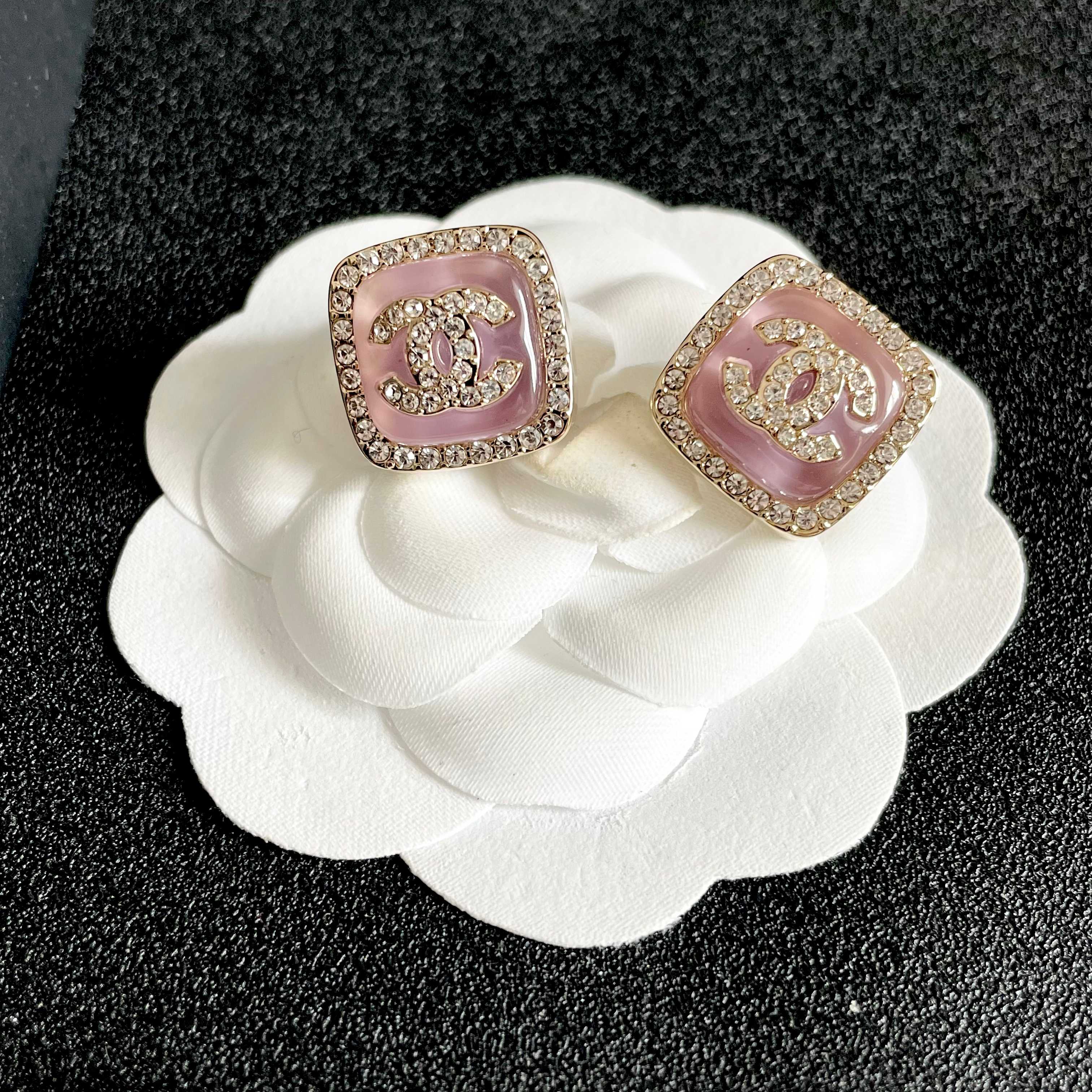 High-Quality Stud Earrings-136
