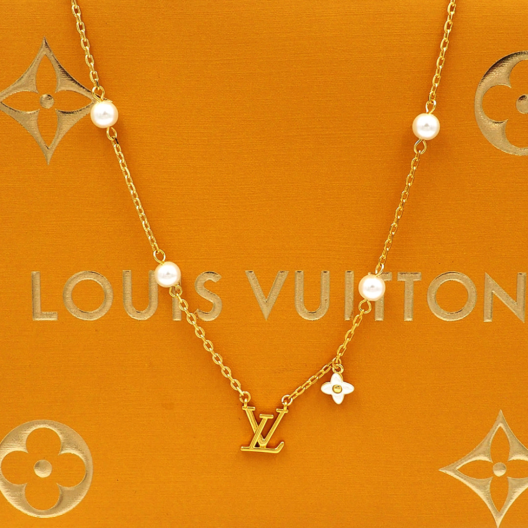 High-Quality Necklace-3