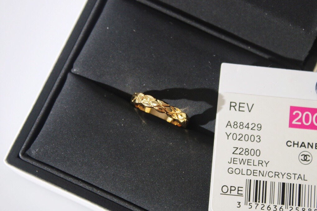 High-Quality Rings-114
